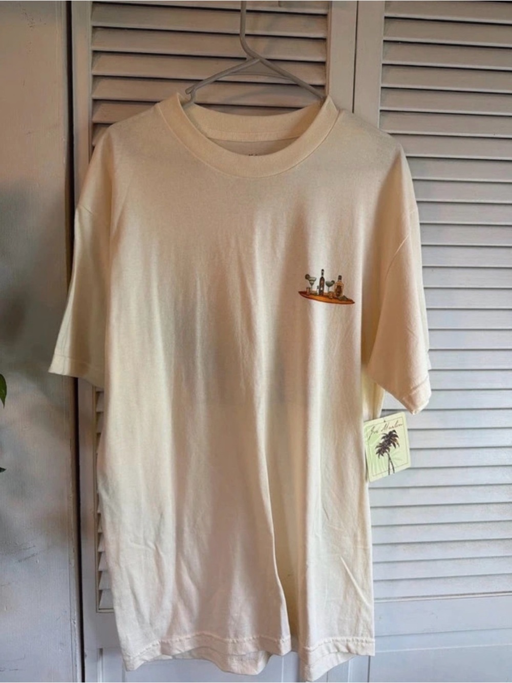 Cream Short-Sleeve Graphic Tee with Surf Patch